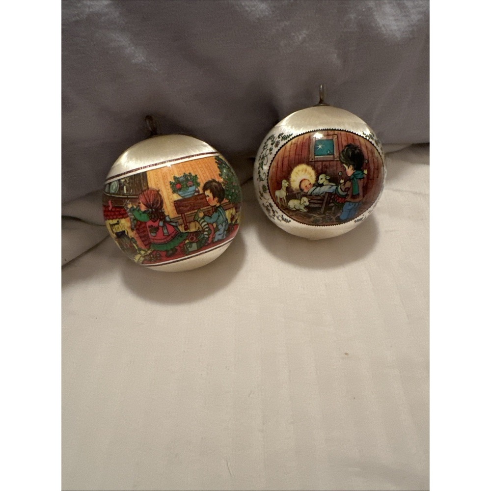 VTG Satin Silk Wrapped Decorated Christmas Unbreakable Ornaments 1980's